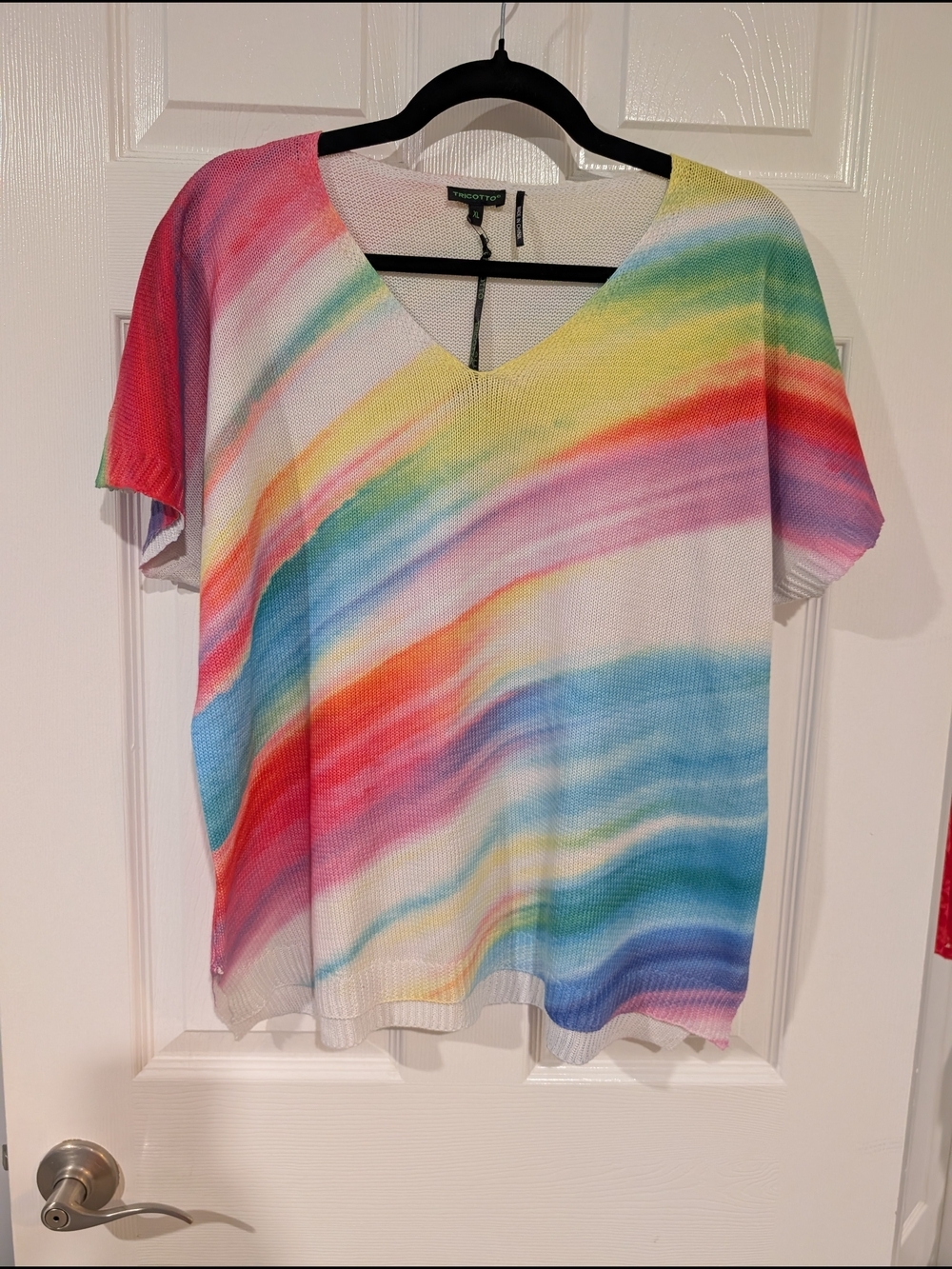 NWT Tricotto Colorful Rainbow Stripe V-Neck Top in Size XL
